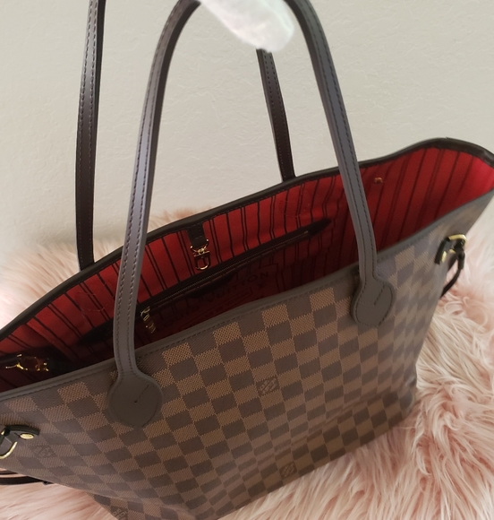 LOUIS VUITTON | LV Neverfull MM in Cherry - Picture 16 of 17